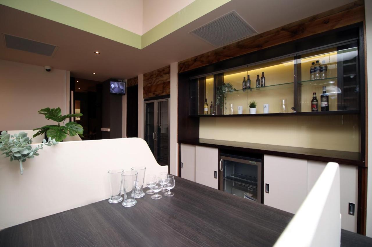 Silurian Hotel Newport Newport  Extérieur photo